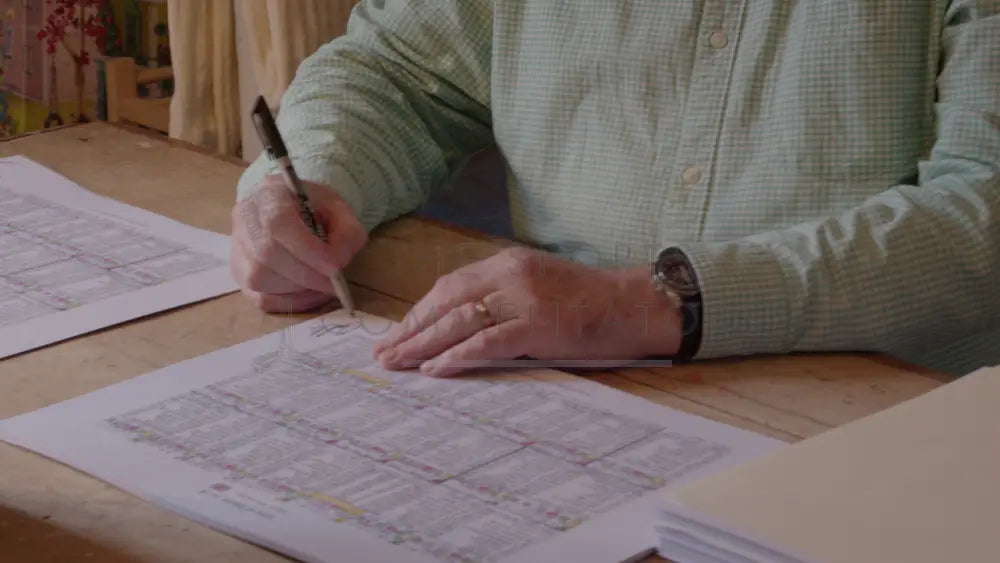 CYCLING *Limited Edition* Tour de France 2018. Won by Geraint Thomas. Carlton Kirby’s commentary notes (signed) A3